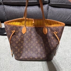 AUTHENTIC Louis Vuitton Rare Mimosa Yellow Lining Neverfull MM